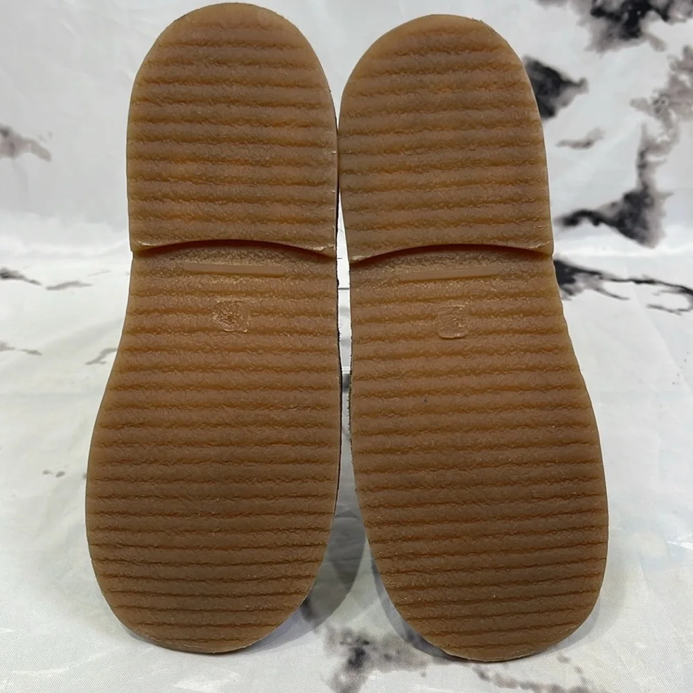 Boden boys suede